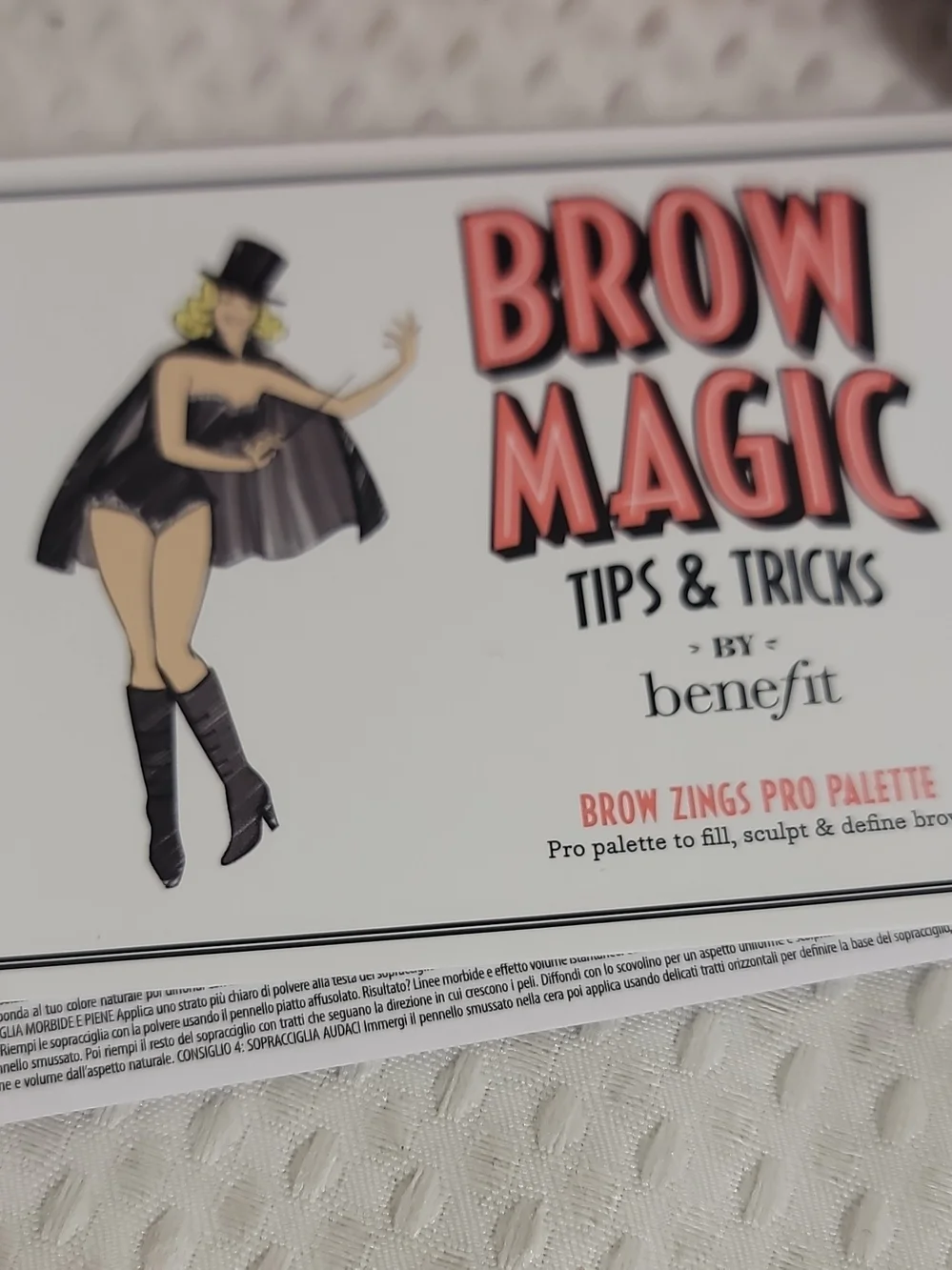 Benefit Brow Zings Pro Palette — Silver Tin with Pink Accents - Picture 3 of 6